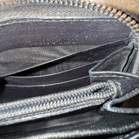 Authentic Vintage Gucci black wallet and brown card holder …. Great for projects - Picture 2 of 16